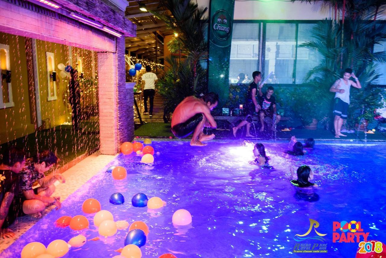 Ruean Phae Royal Park Hotel Phitsanulok Eksteriør bilde