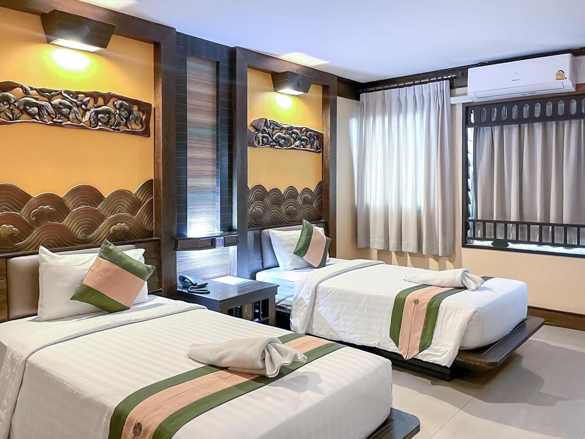Ruean Phae Royal Park Hotel Phitsanulok Eksteriør bilde