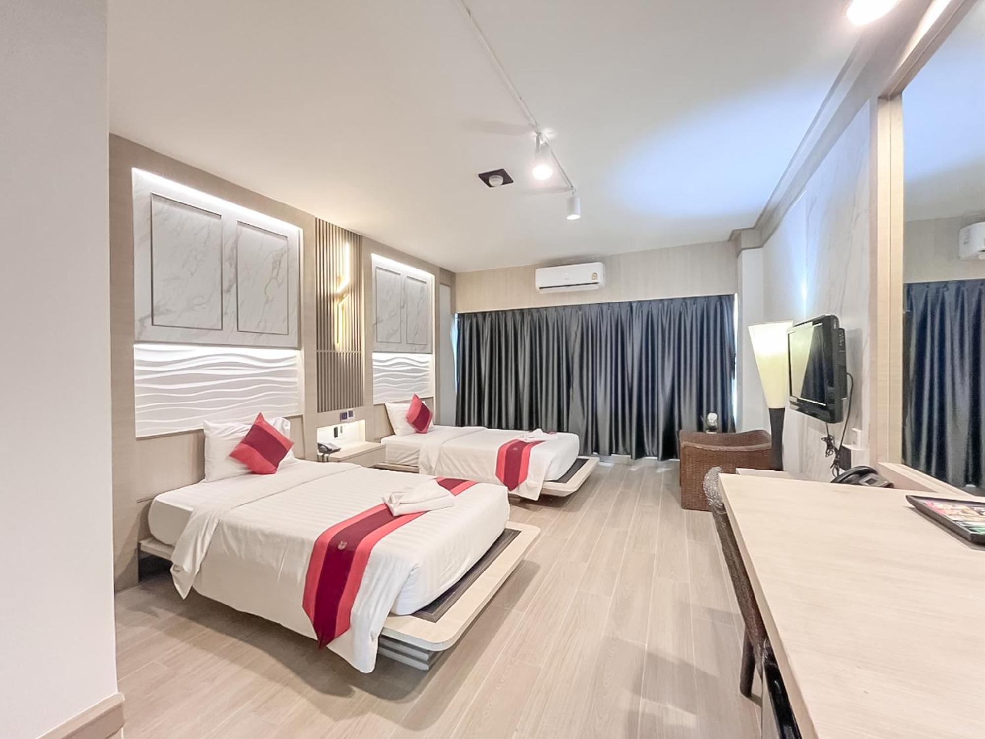 Ruean Phae Royal Park Hotel Phitsanulok Eksteriør bilde