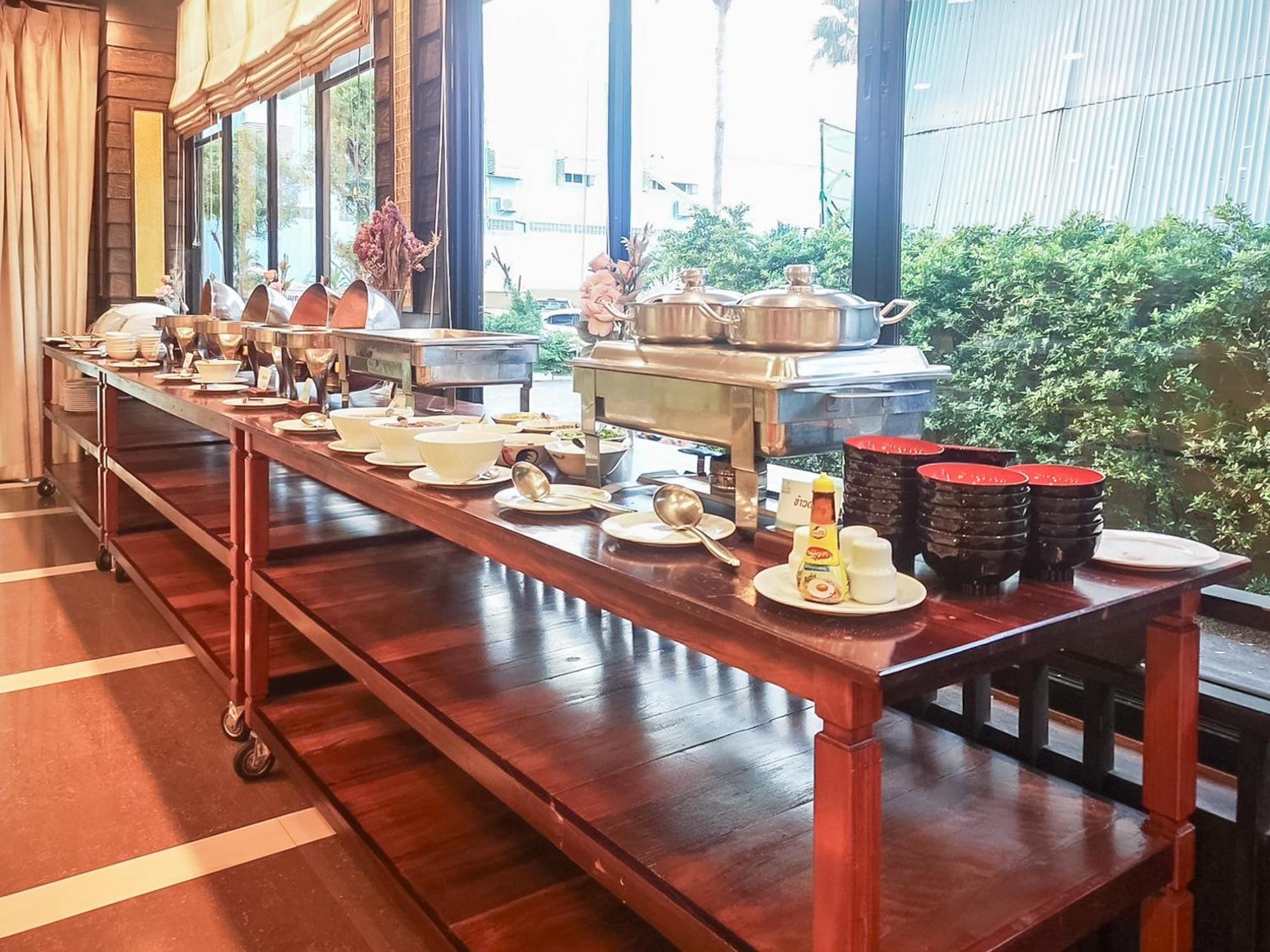 Ruean Phae Royal Park Hotel Phitsanulok Eksteriør bilde
