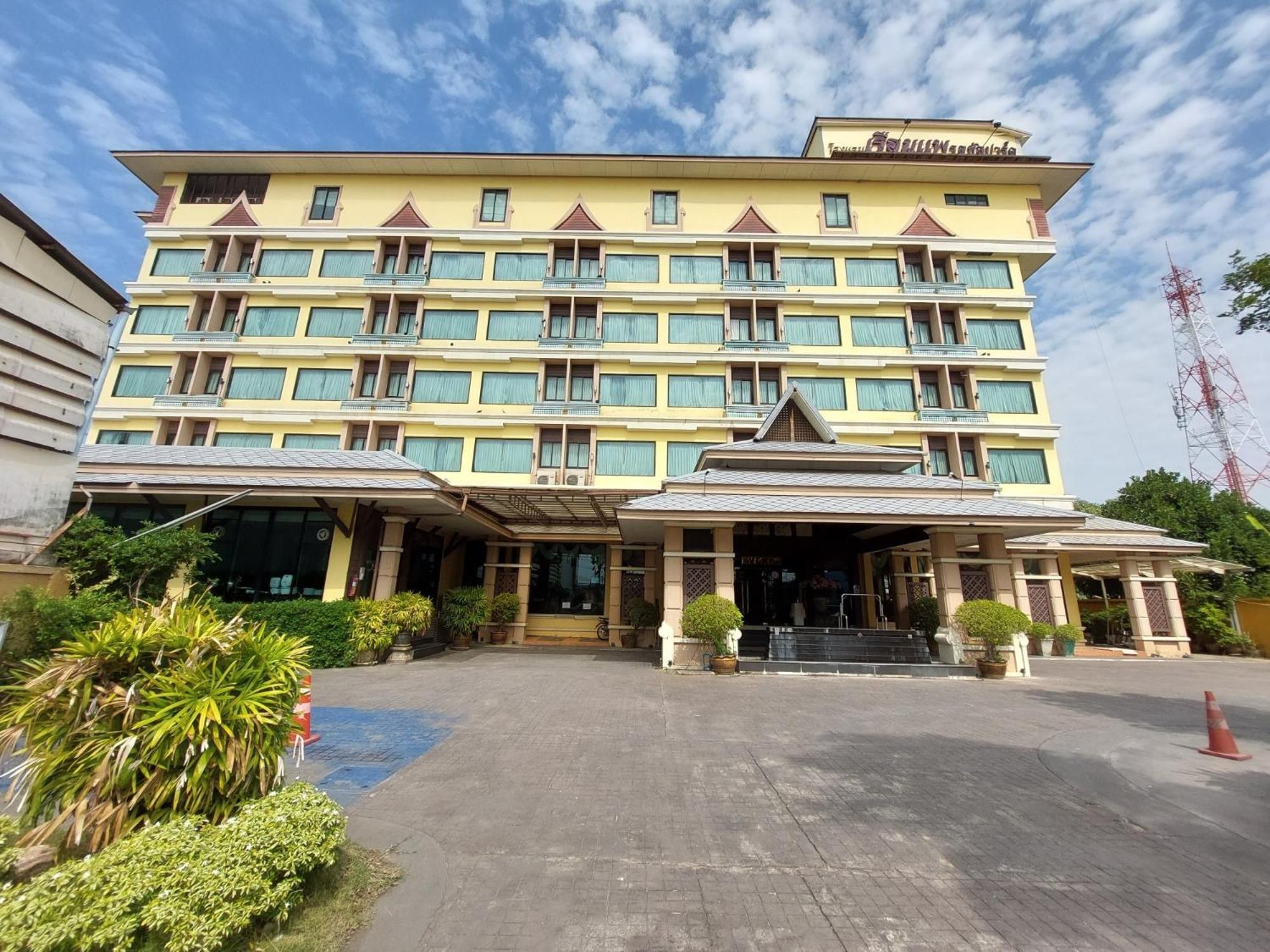 Ruean Phae Royal Park Hotel Phitsanulok Eksteriør bilde
